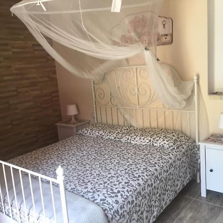 B&B Da Manu Monserrato Εξωτερικό φωτογραφία